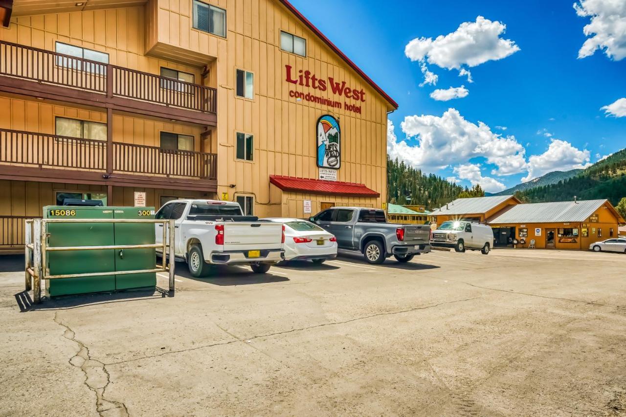 Lovely Lifts West Getaway Ред-Рівер Екстер'єр фото